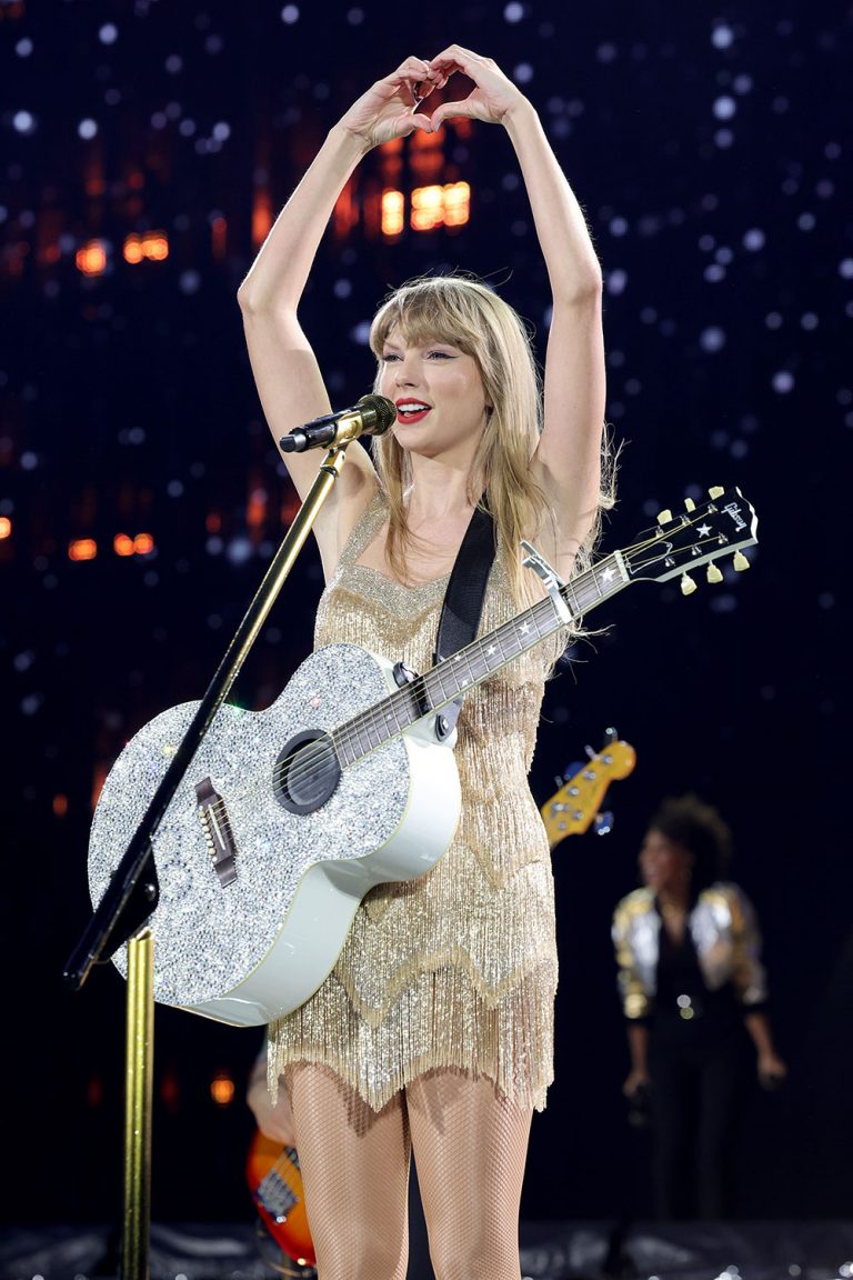 Taylor Swift Brasil New York Times: Swift é uma máquina do pop em  reputation, mas a que custo? - Taylor Swift Brasil